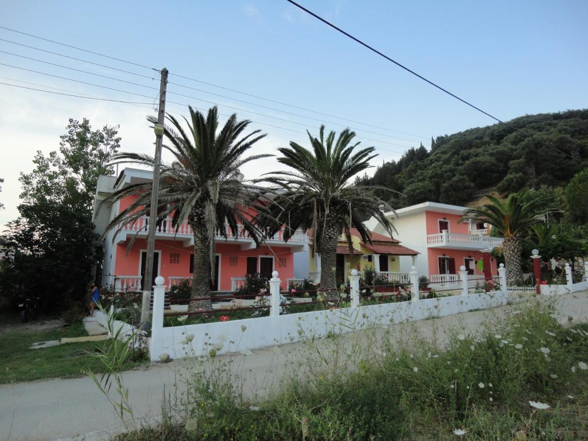 Virginia Apartments Vitaládesz Kültér fotó
